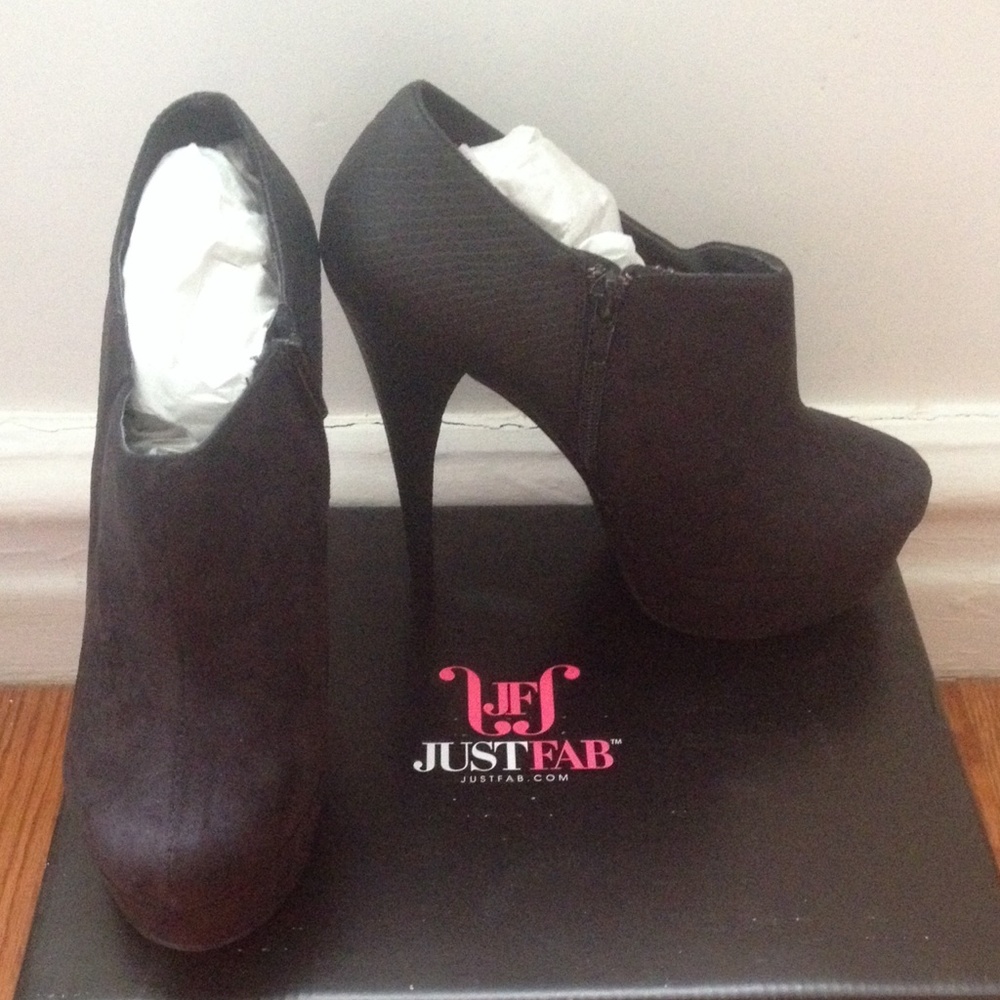 Justfab Black Kelda Ankle Boots